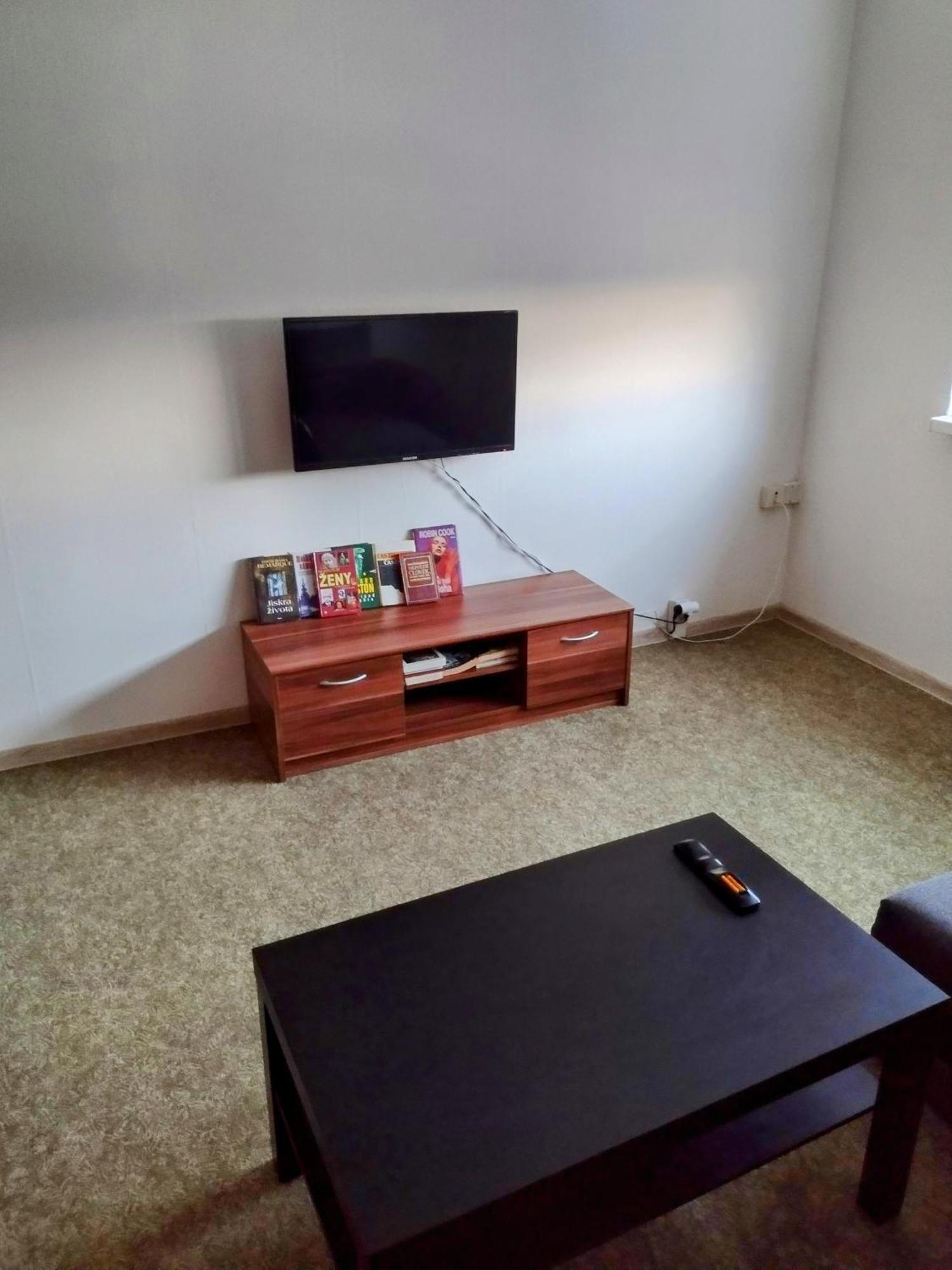 Apartmens Kv Karlsbad Eksteriør billede